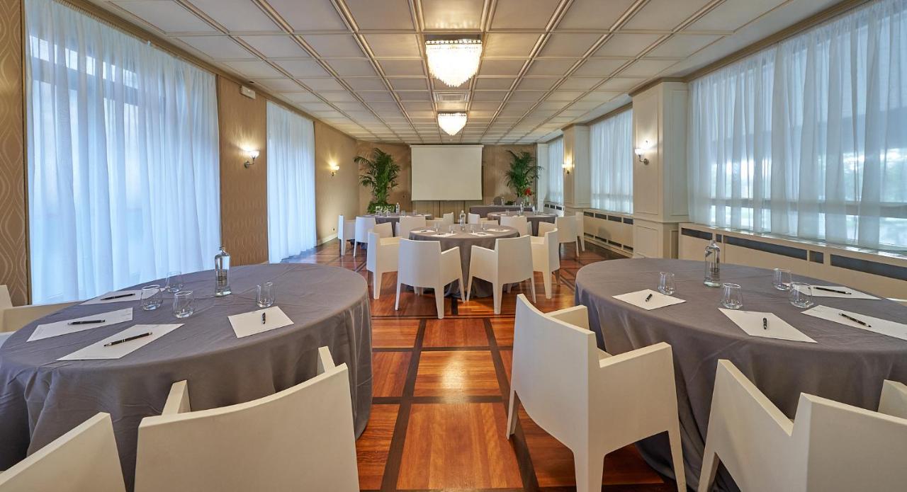 Hotel Astoria ビエッラ エクステリア 写真
