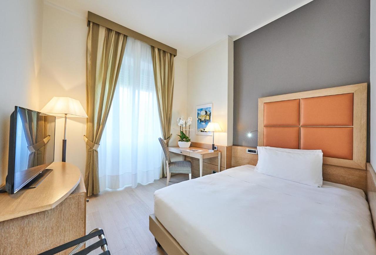 Hotel Astoria ビエッラ エクステリア 写真